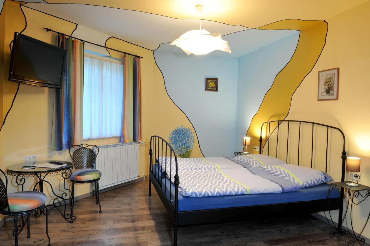 Hotel Gostilna In Prenocisca Brancurnik Prevalje Exterior foto